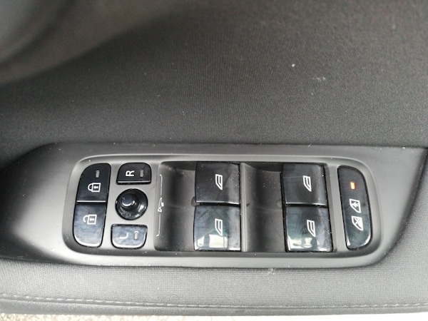 Used Polestar Polestar 2 2023 for sale - 76208297: Photo 12