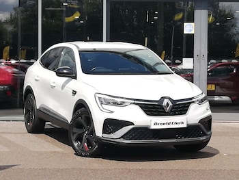 Used Renault Arkana 2023 for sale - 79433115: Photo