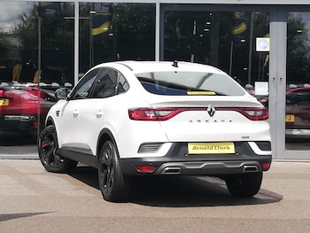 Used Renault Arkana 2023 for sale - 79433115: Photo