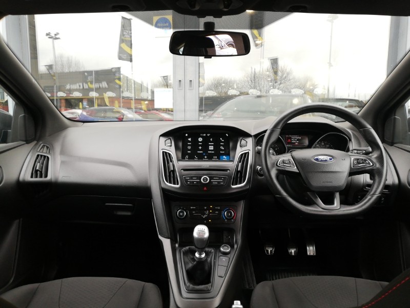 Used Ford Focus 2018 for sale - 77698561: Photo 2