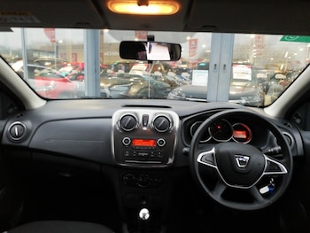 Used Dacia Sandero Stepway 2017 for sale - 77142046: Photo