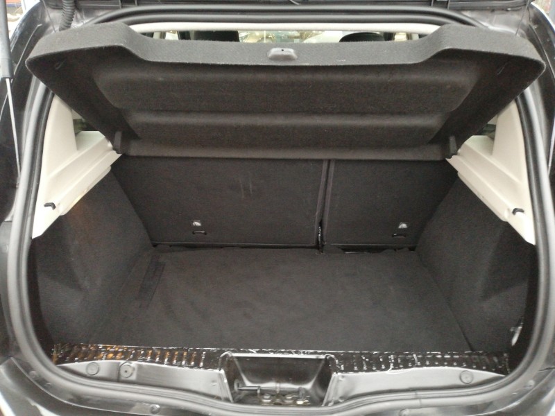 Used Dacia Sandero Stepway 2017 for sale - 77142046: Photo 8