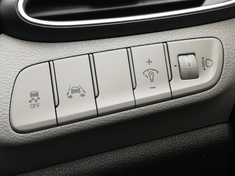 Used Hyundai i30 2017 for sale - 77956529: Photo 11