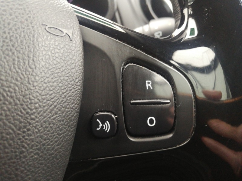 Used Renault Clio 2016 for sale - 77907653: Photo 14