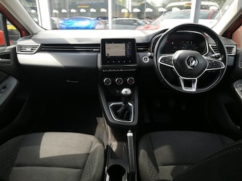 Used Renault Clio 2020 for sale - 78455922: Photo
