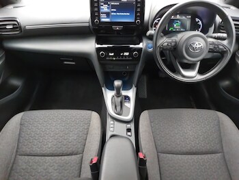 Used Toyota Yaris Cross 2022 for sale - 78156194: Photo