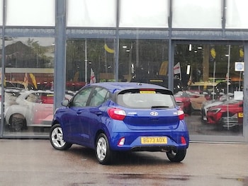 Used Hyundai i10 2023 for sale - 78873050: Photo
