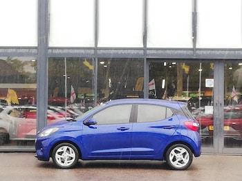 Used Hyundai i10 2023 for sale - 78873050: Photo