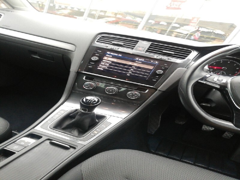 Used Volkswagen Golf 2018 for sale - 77518430: Photo 10