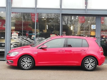 Used Volkswagen Golf 2018 for sale - 77518430: Photo