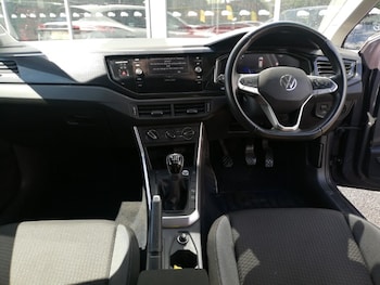 Used Volkswagen Taigo 2024 for sale - 78621843: Photo