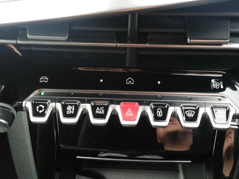 Used Peugeot 2008 2023 for sale - 76343320: Photo 13