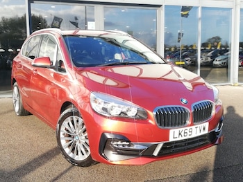 2019 - 218i Luxury 5dr