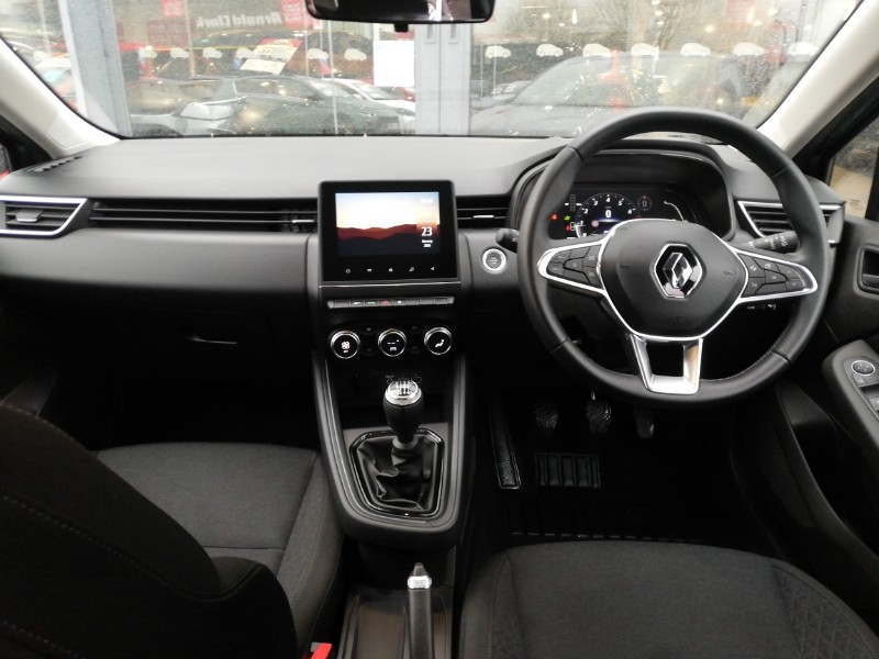 Used Renault Clio 2022 for sale - 77304430: Photo 2