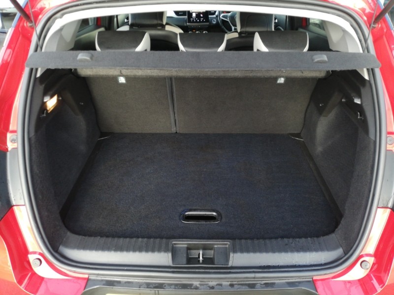 Used Renault Captur 2020 for sale - 76907008: Photo 8