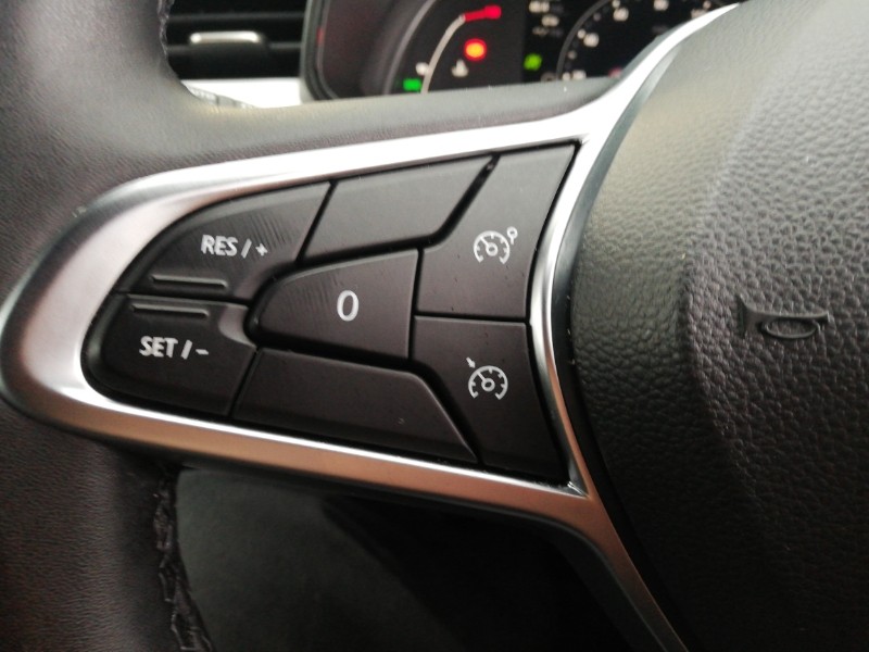 Used Renault Clio 2023 for sale - 76549012: Photo 10