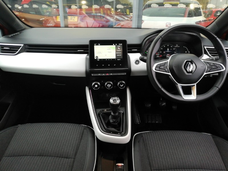 Used Renault Clio 2023 for sale - 76549012: Photo 2