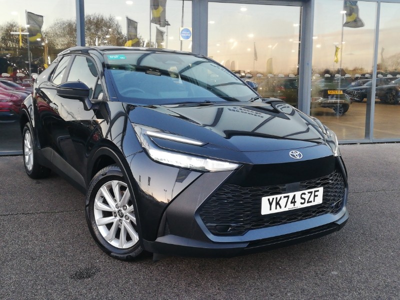 Used Toyota C-HR 2024 for sale - 76636544: Photo 1