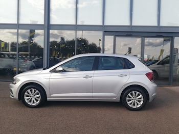 Used Volkswagen Polo 2018 for sale - 75852161: Photo