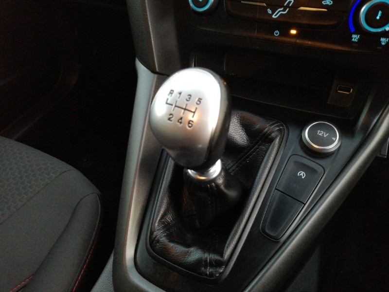 Used Ford Focus 2018 for sale - 76651618: Photo 19