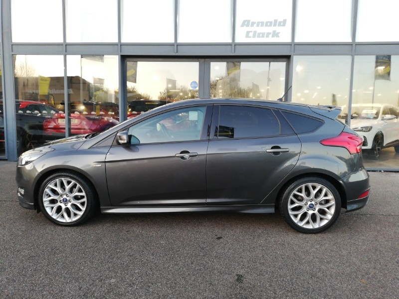 Used Ford Focus 2018 for sale - 76651618: Photo 4