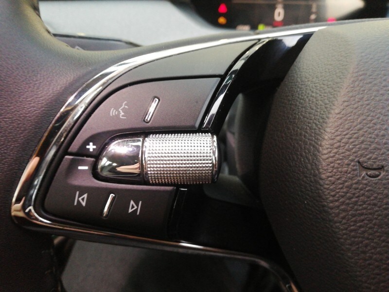 Used Skoda Enyaq 2023 for sale - 76932467: Photo 10