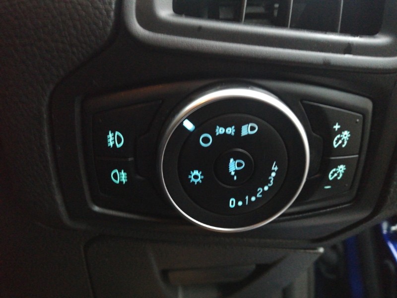 Used Ford Focus 2017 for sale - 77290012: Photo 13