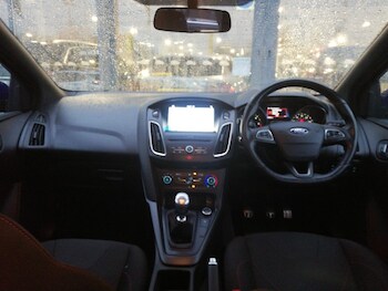 Used Ford Focus 2017 for sale - 77290012: Photo