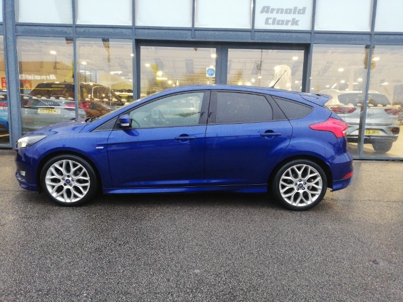 Used Ford Focus 2017 for sale - 77290012: Photo 4