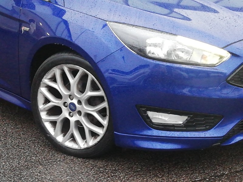 Used Ford Focus 2017 for sale - 77290012: Photo 9