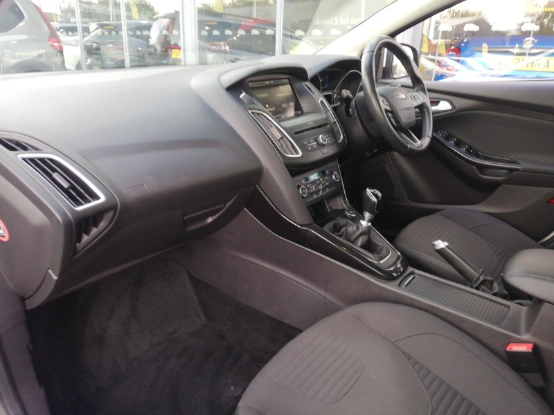 Used Ford Focus 2016 for sale - 76348653: Photo 5