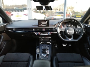 Used Audi A4 2019 for sale - 76951715: Photo