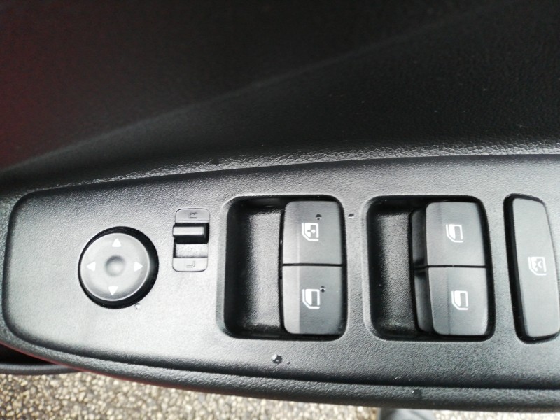 Used Hyundai i10 2023 for sale - 77611100: Photo 12