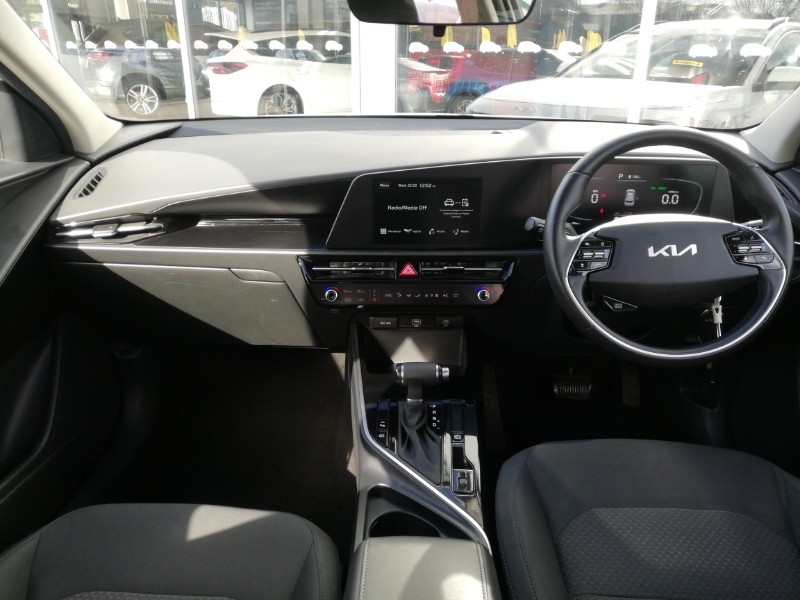 Used Kia Niro 2023 for sale - 77664363: Photo 2