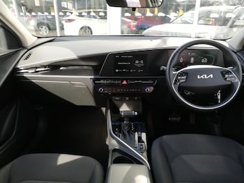 Used Kia Niro 2023 for sale - 77664363: Photo