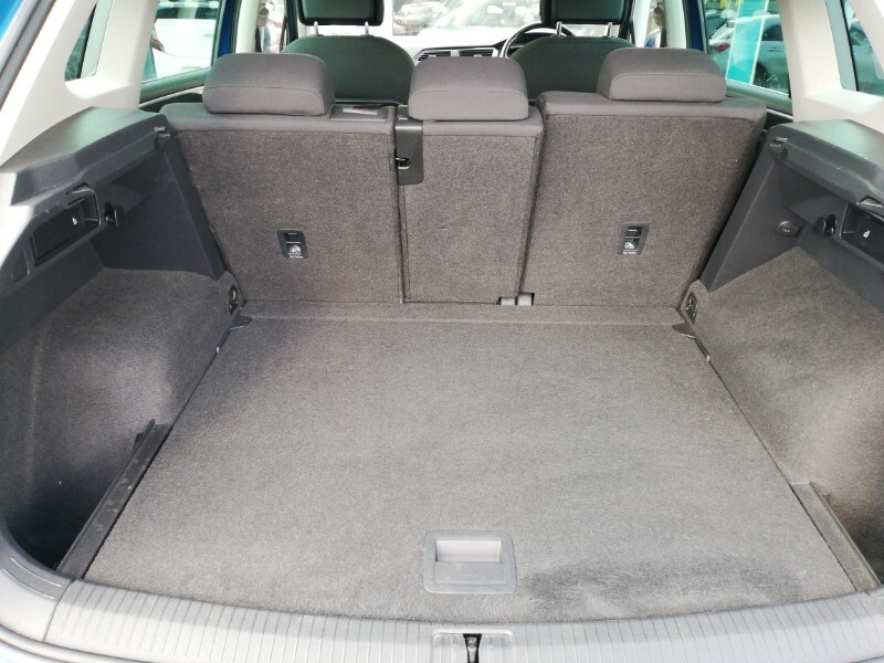 Used Volkswagen Tiguan 2019 for sale - 78065639: Photo 8