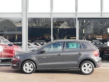 Used Volkswagen Polo 2017 for sale - 77907662: Photo