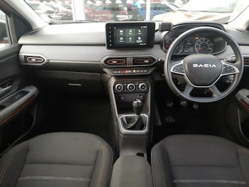 Used Dacia Sandero Stepway 2023 for sale - 78778409: Photo