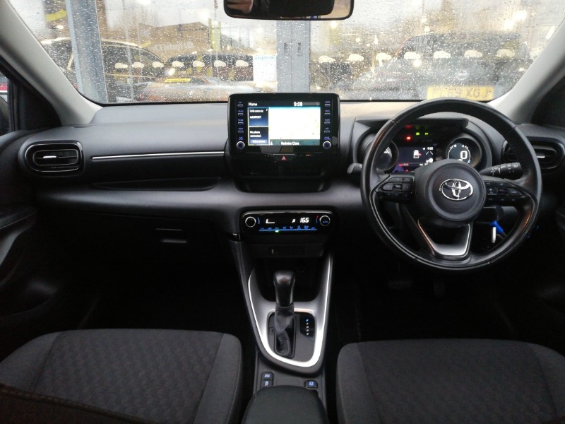 Used Toyota Yaris 2022 for sale - 76920486: Photo 2