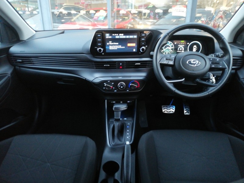 Used Hyundai BAYON 2023 for sale - 77024636: Photo 2