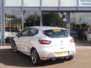 Used Renault Clio 2018 for sale - 78675219: Photo