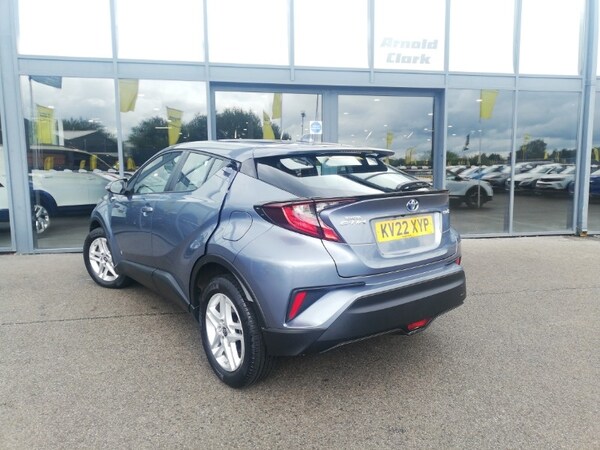 Used Toyota C-HR 2022 for sale - 76289499: Photo 3