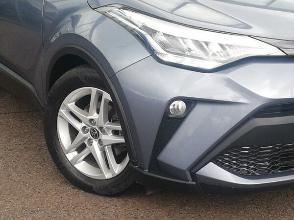 Used Toyota C-HR 2022 for sale - 76289499: Photo 9