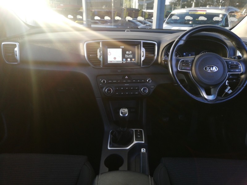 Used Kia Sportage 2017 for sale - 76564227: Photo 2