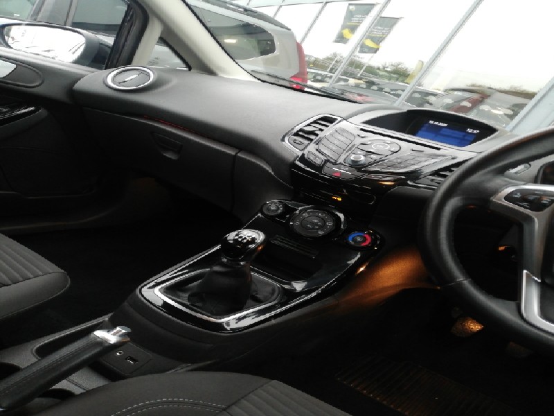 Used Ford Fiesta 2016 for sale - 76298008: Photo 10