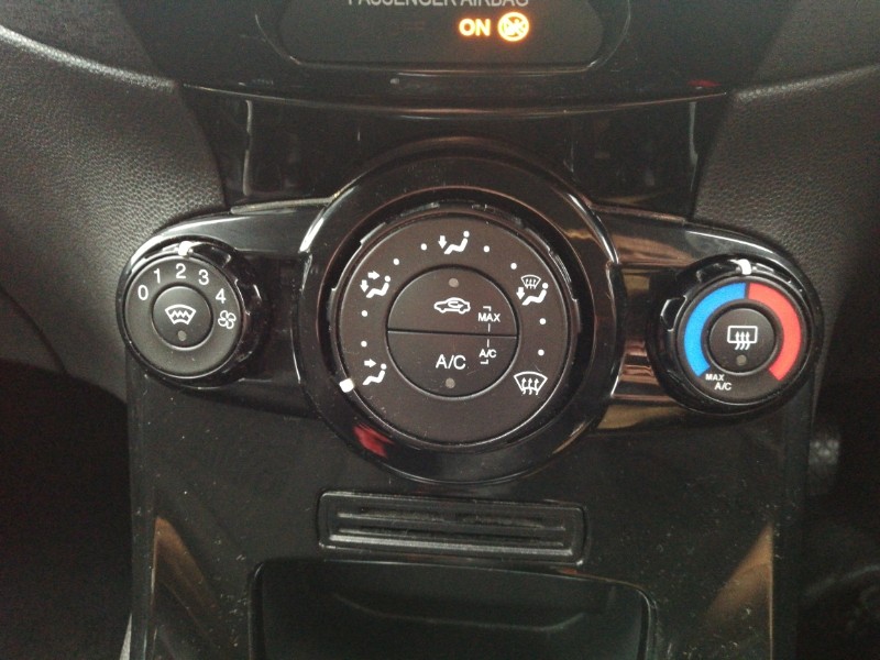 Used Ford Fiesta 2016 for sale - 76298008: Photo 17