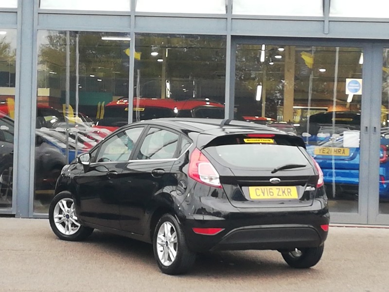 Used Ford Fiesta 2016 for sale - 76298008: Photo 3