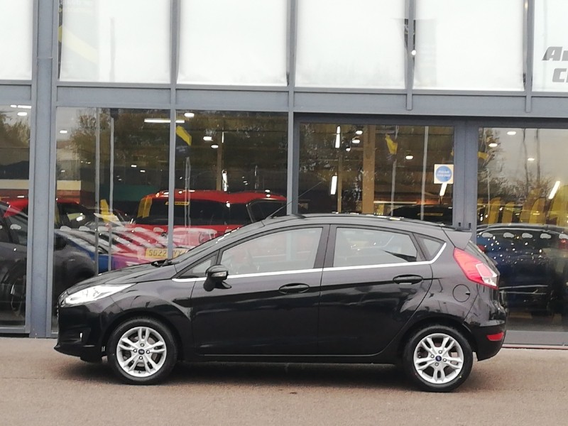 Used Ford Fiesta 2016 for sale - 76298008: Photo 4