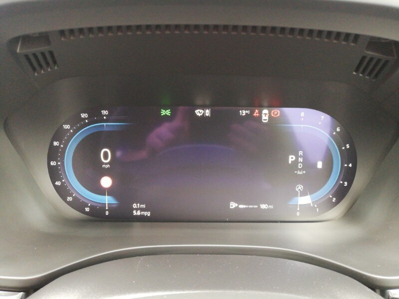 Used Volvo XC60 2024 for sale - 76325683: Photo 11