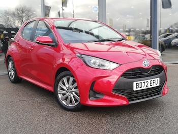 Used Toyota Yaris 2022 for sale - 76925197: Photo